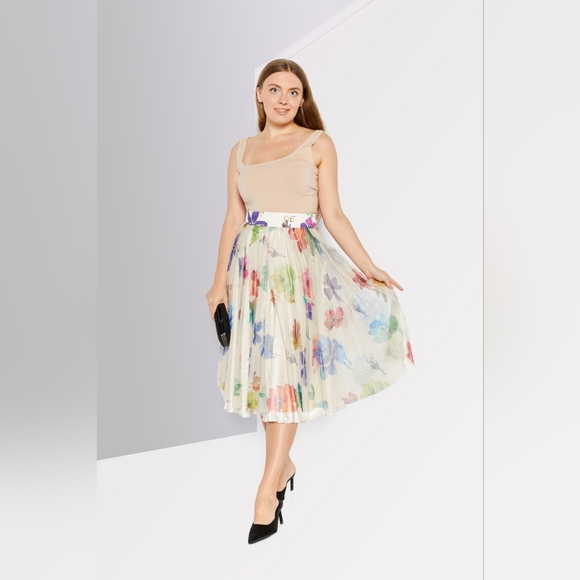 19. NWT OFF-WHITE FLORAL PLEATED SKIRT IT 42 / US MEDIUM/ 6 - Picture 8 of 16